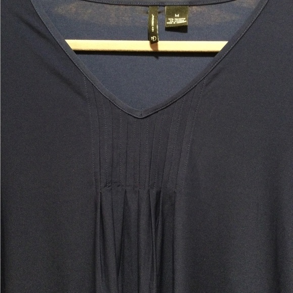 New Direction dark blue Vneck hi-lo sleeves and bottom hem.lightweight tunic szM - Picture 3 of 10